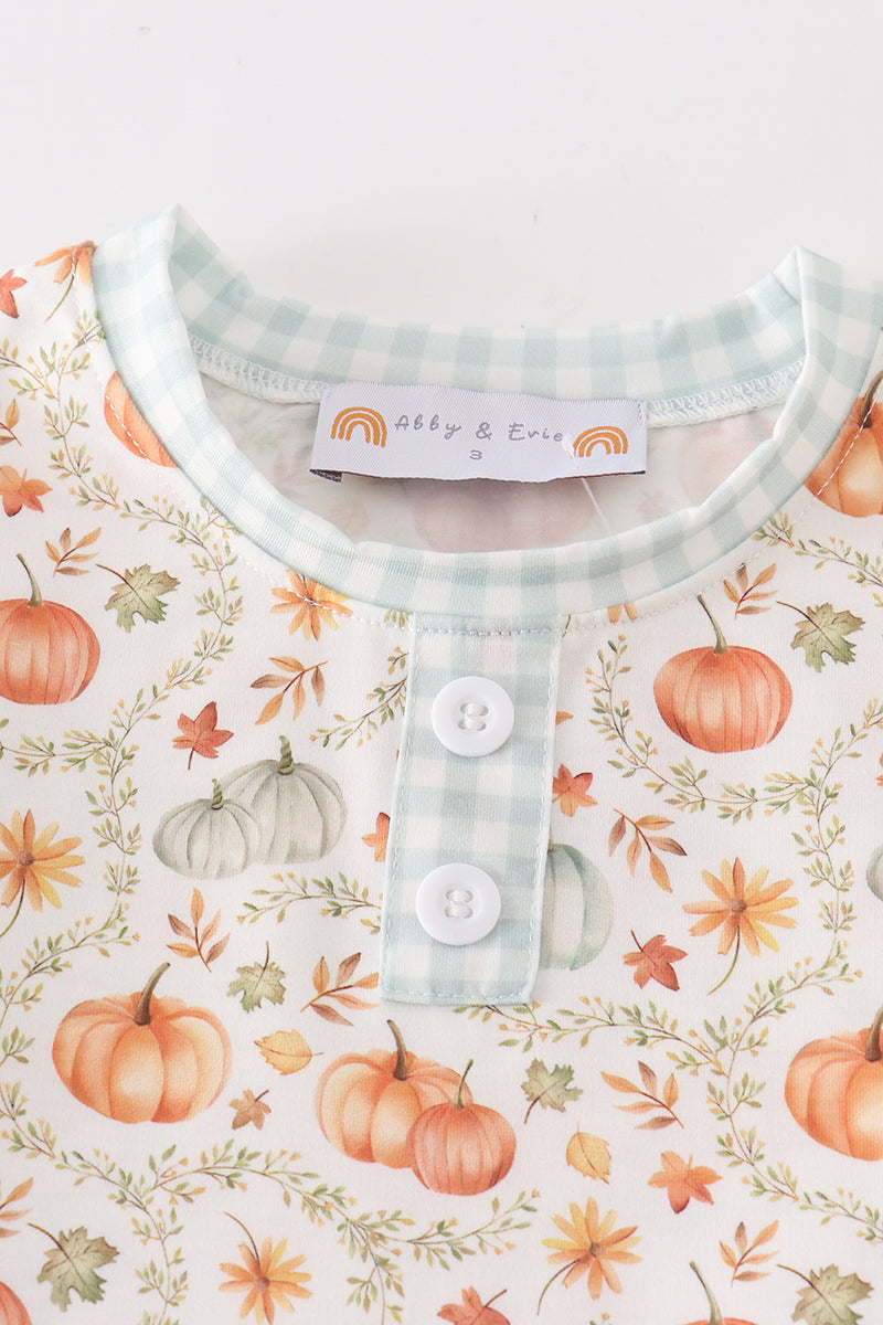 Green pumpkin print shorts set