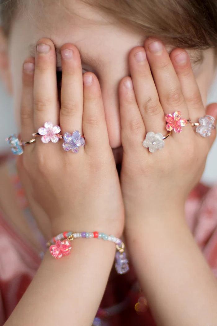 Shimmering Flowers 5 Ring Set