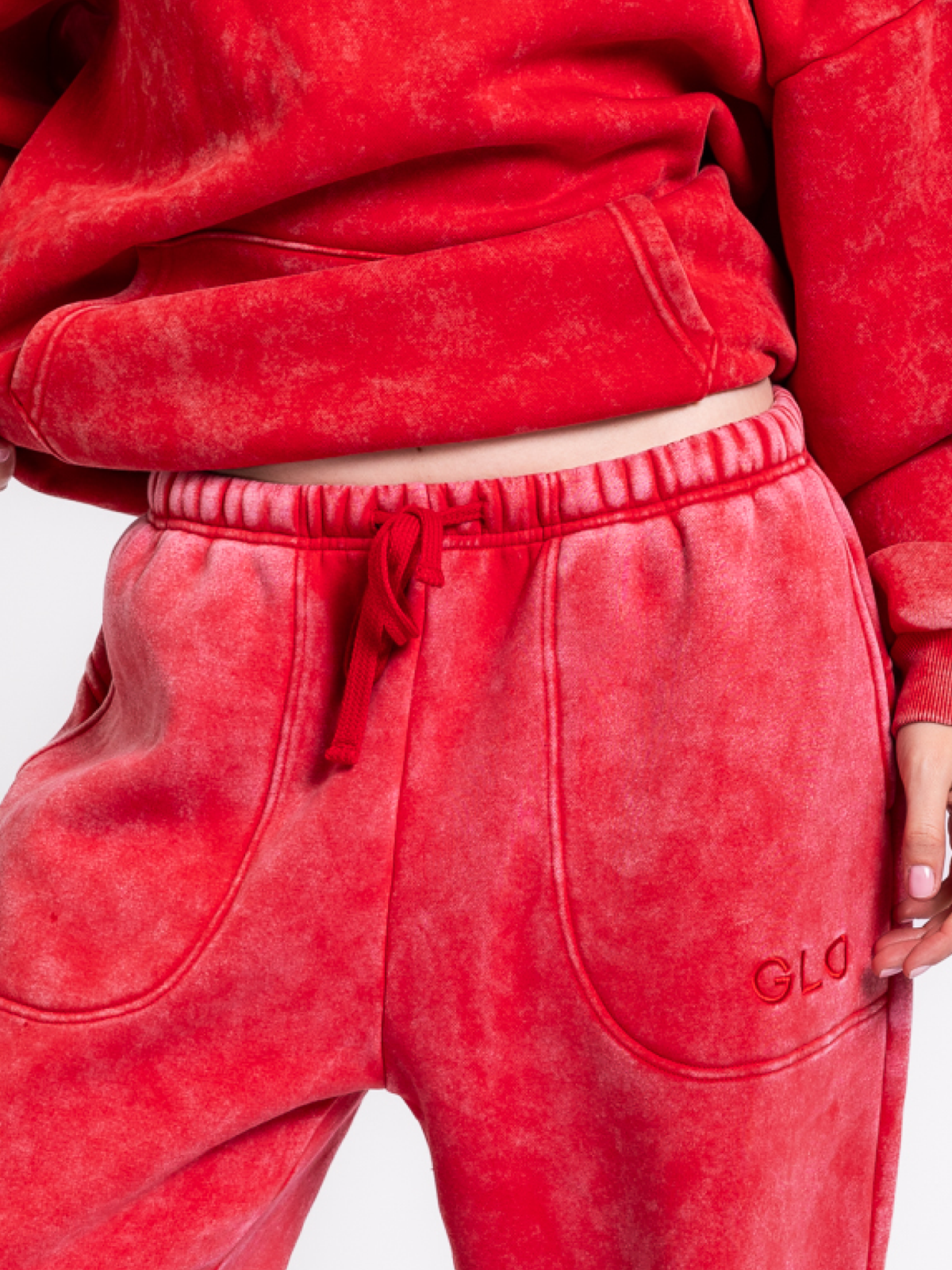 GLO Kingdom Essential Hoodie - Snow Wash - True Red