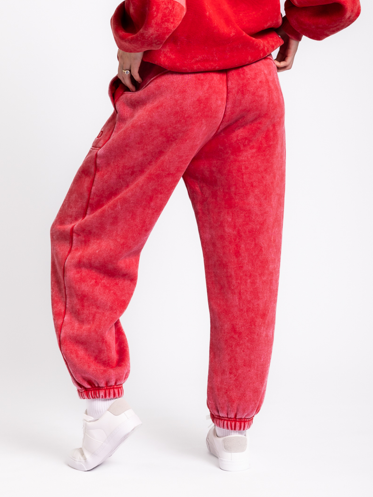 GLO Kingdom Essential Hoodie - Snow Wash - True Red
